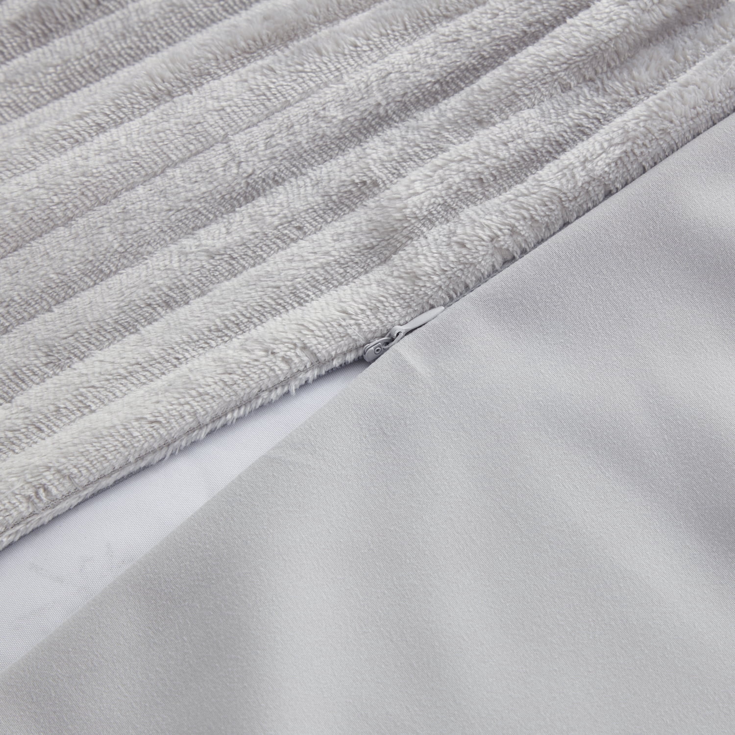 Nestl 2 Pc Cut Plush Reversible Duvet Cover and Sham Set with Zipper Closure & Corner Ties - 100% Soft Hypoallergenic Microfiber Decorative Comforter Cover Twin, Silver Gray