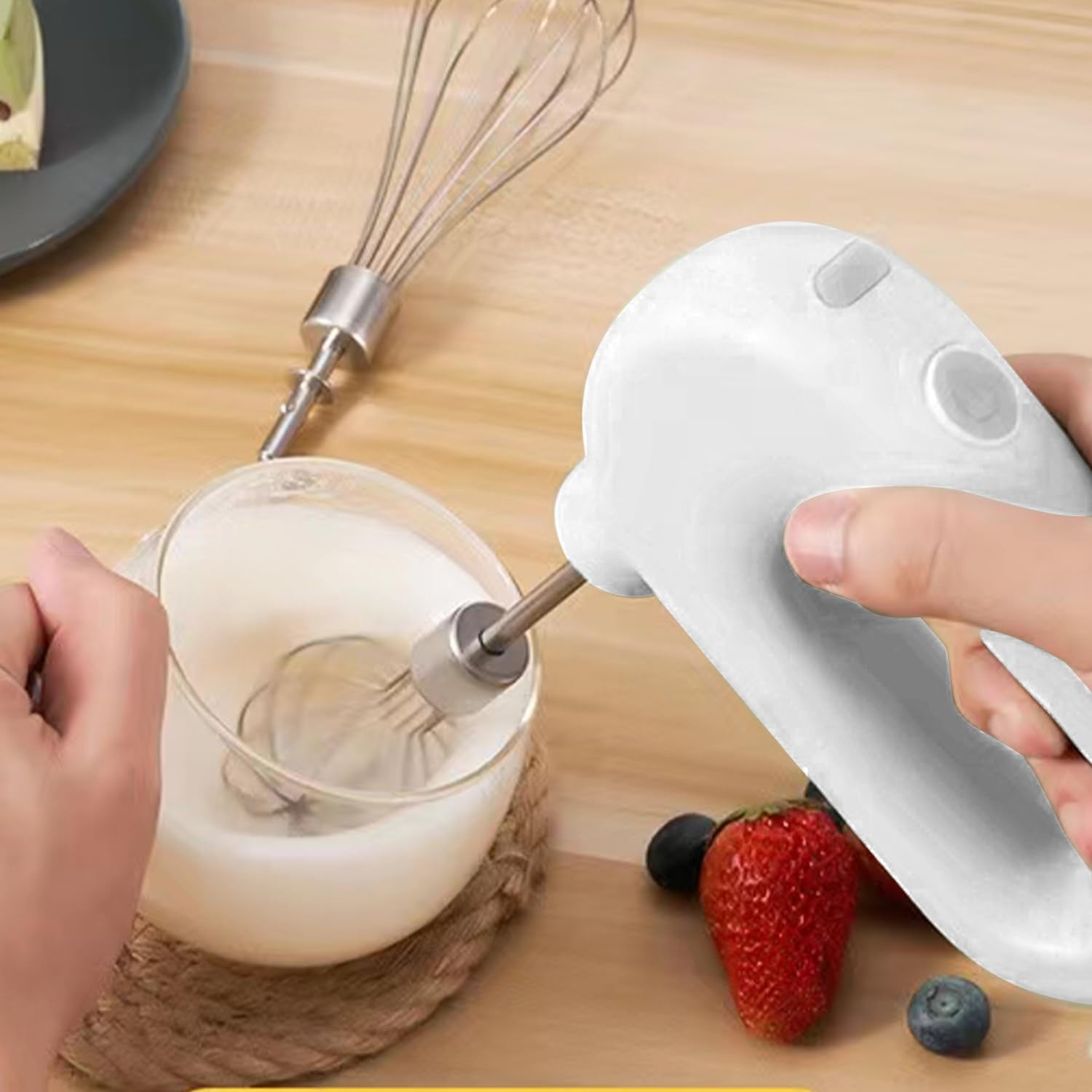 Electric Hand Mixer, Hand Blender USB Charging,Mixer Electric Handheld Suitable for Whipping Egg Whites/Cake Batter/Cream,Egg Beater and Cream Stick,White