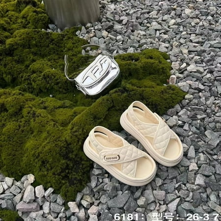 

Children‘s Shoes Korean Style Boys Cross Comfortable Beach Shoes 2024 Summer New Student Light Soft All-match Sandals