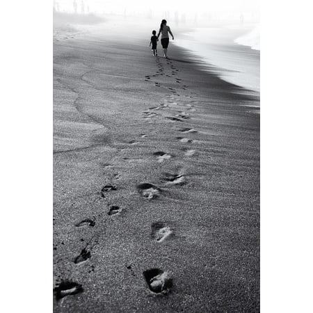 Canvas Print Black And White Family People Beach Nature Humans Stretched Canvas 10 x (Best Beaches For Black Families)