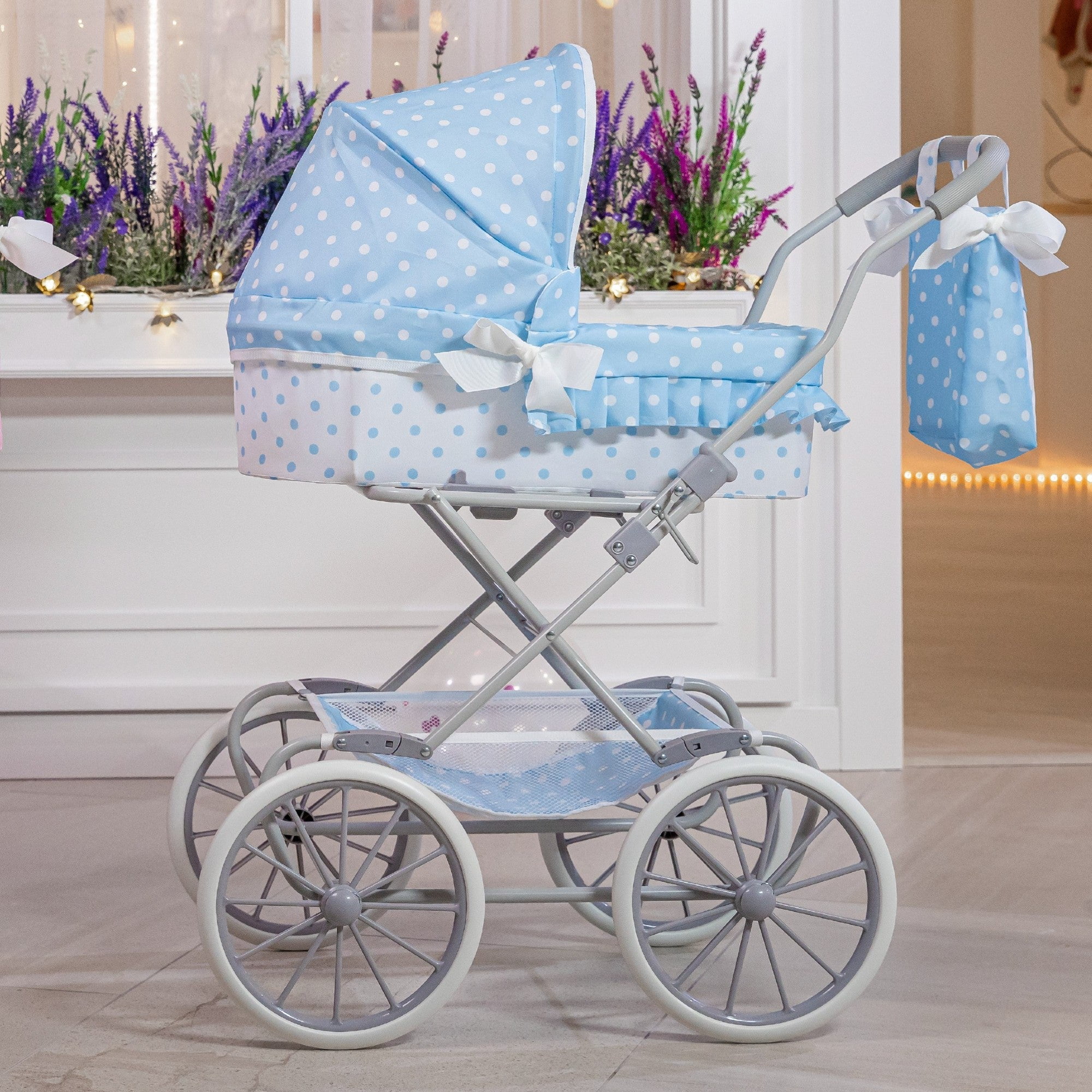 The top pram boutique