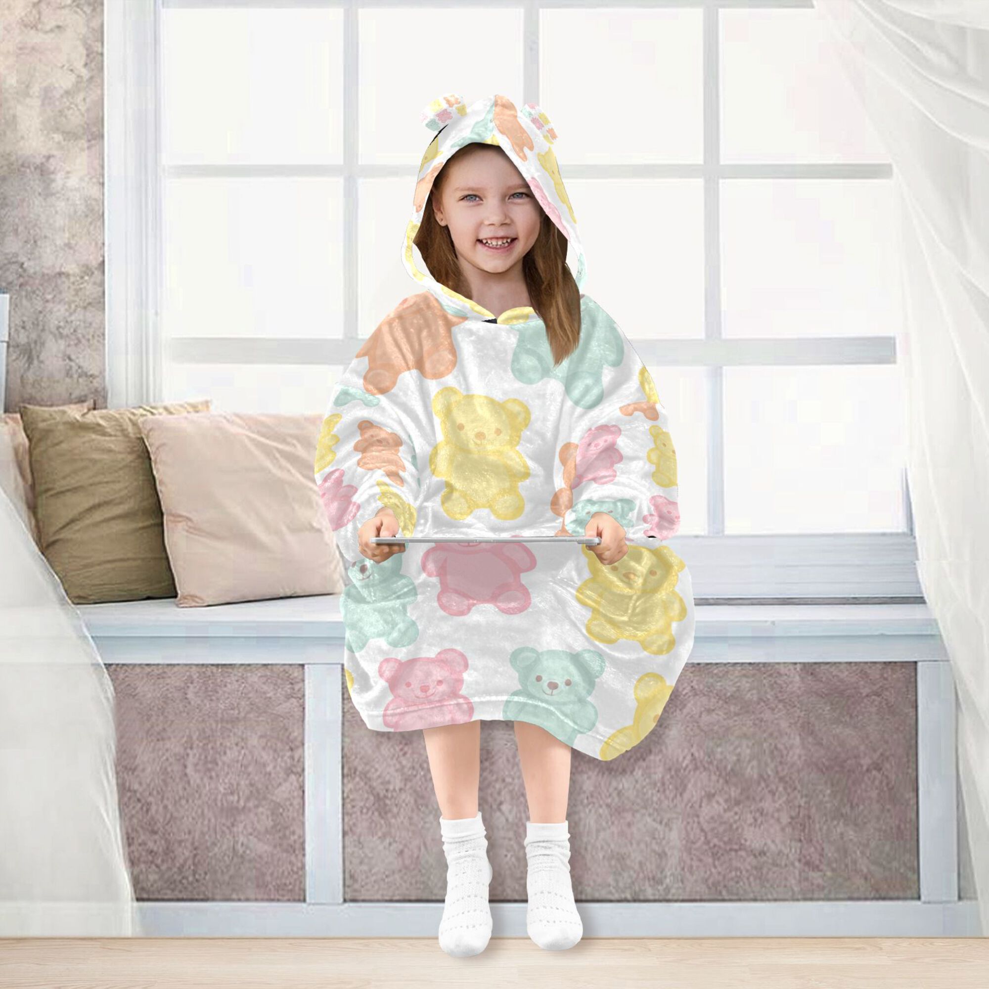FORMRS Wearable Blanket Hoodie with Sleeves for Kids Cozy Flannel Sweatshirt, Cute Gummy Bears Pattern