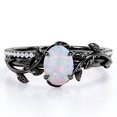 thumbnail image 1 of JeenMata Anillo de Bodas con Diseño de Hoja de Moissanita y Ópalo Arcoíris Ovalado de 1,5 Quilates Engastado en Oro Negro de 18 K sobre Plata, 1 of 6