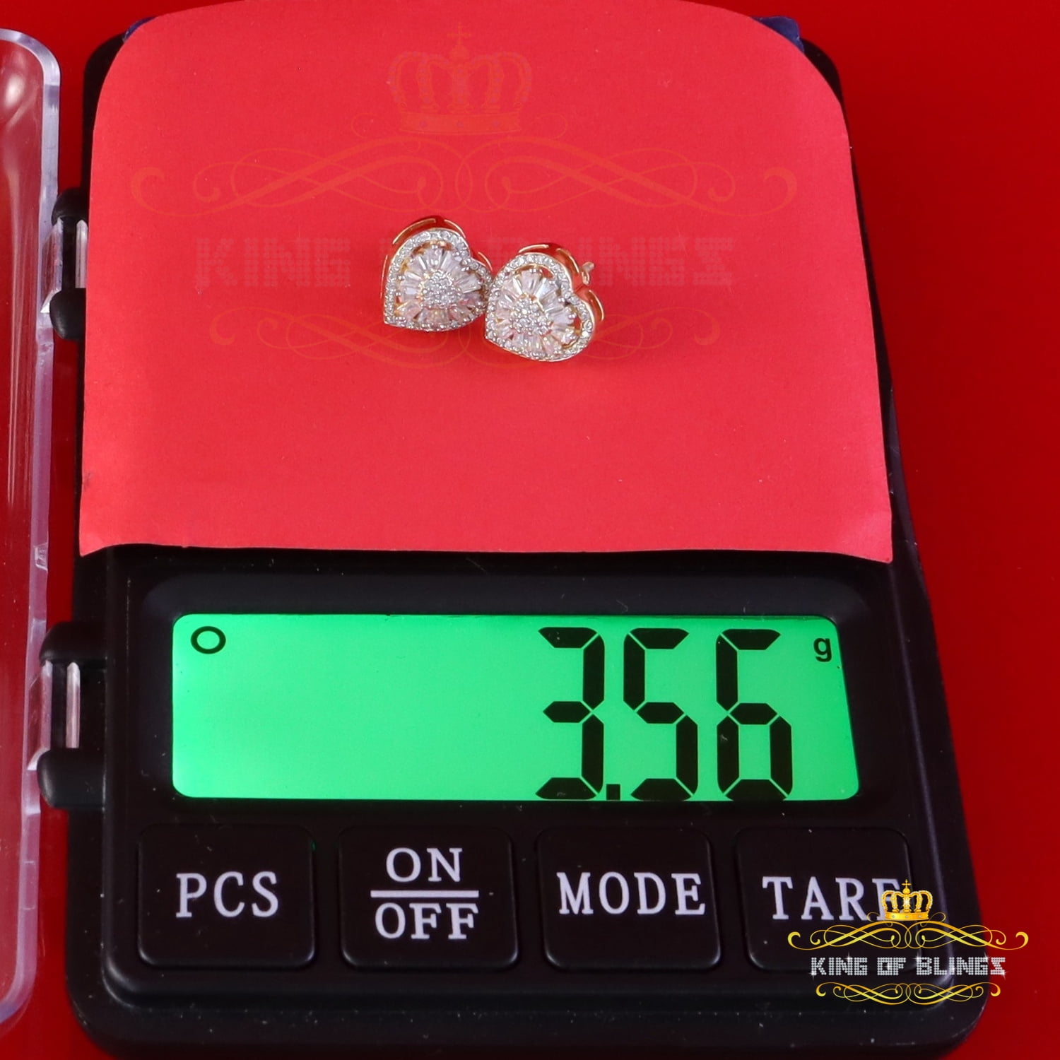 King of Bling's 925 Yellow Silver 1.00ct VVS 'D' Moissanite Heart Stud Earring Men's/Womens