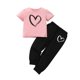 thumbnail image 2 of Conjuntos de blusa y camisa de cuello redondo y manga corta para niños. Conjunto deportivo informal de dos piezas con estampado de corazón pequeño y pantalón deportivo con cordón. Poliéster para niños, 2 of 7