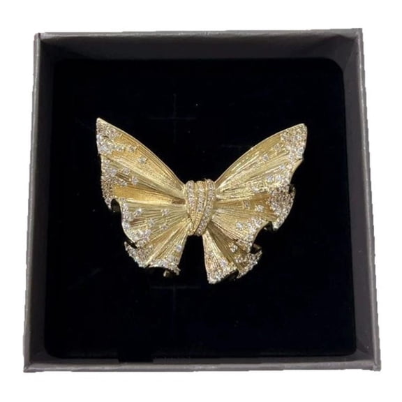 Flashy Texture Sparkle Butterfly Brooch For Women Exquisite Versatile Light Luxury Metal Design Lapel Pin Accessories
