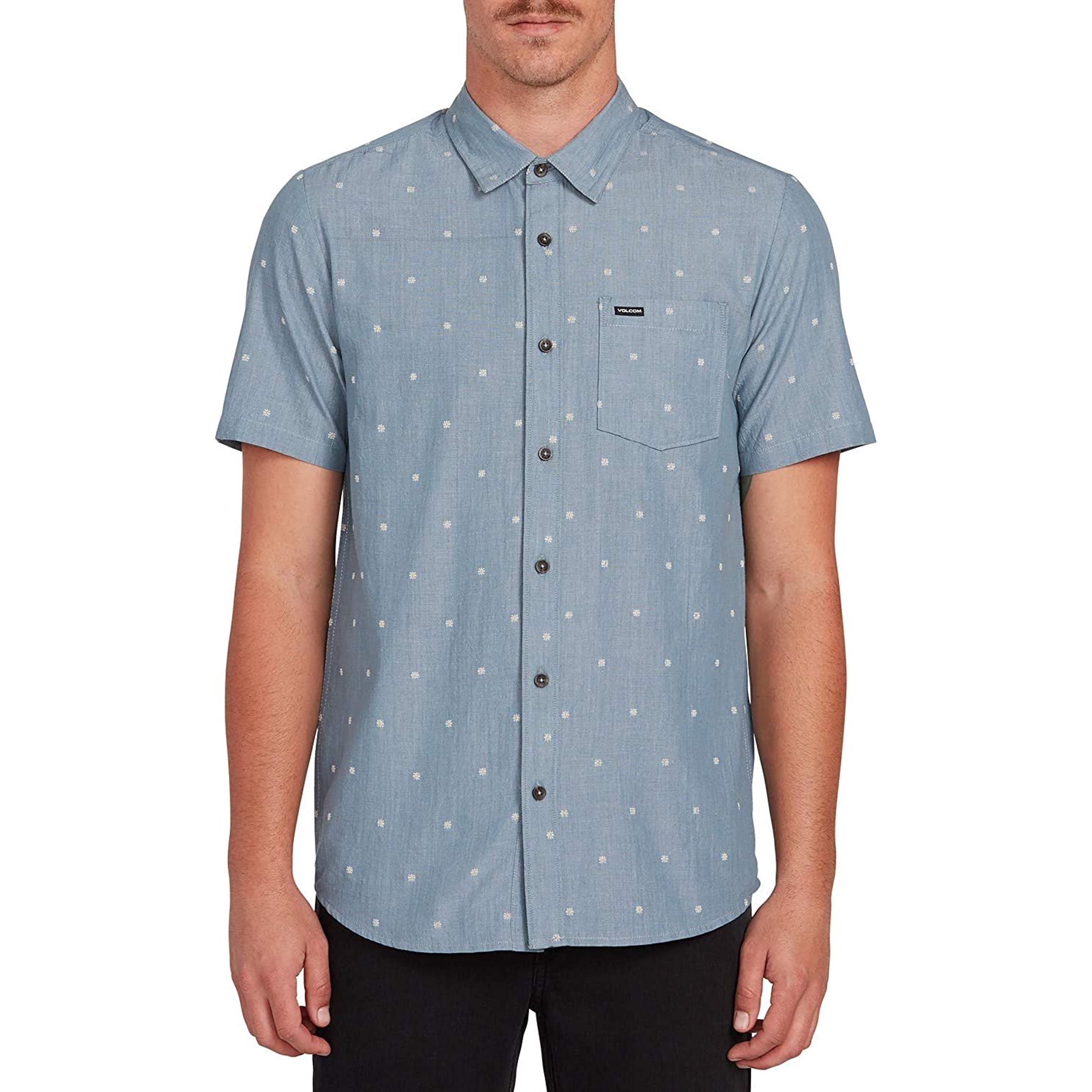 Comment porter une chemise à manches courtes bleu canard (113 tenues et