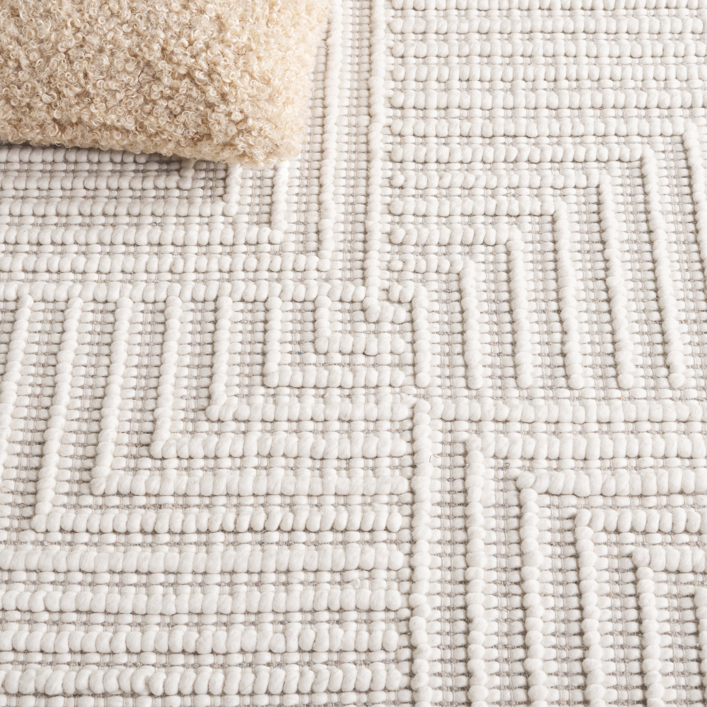 SAFAVIEH Natura Lucina Geometric Runner Rug, Ivory, 2'3" x 8'