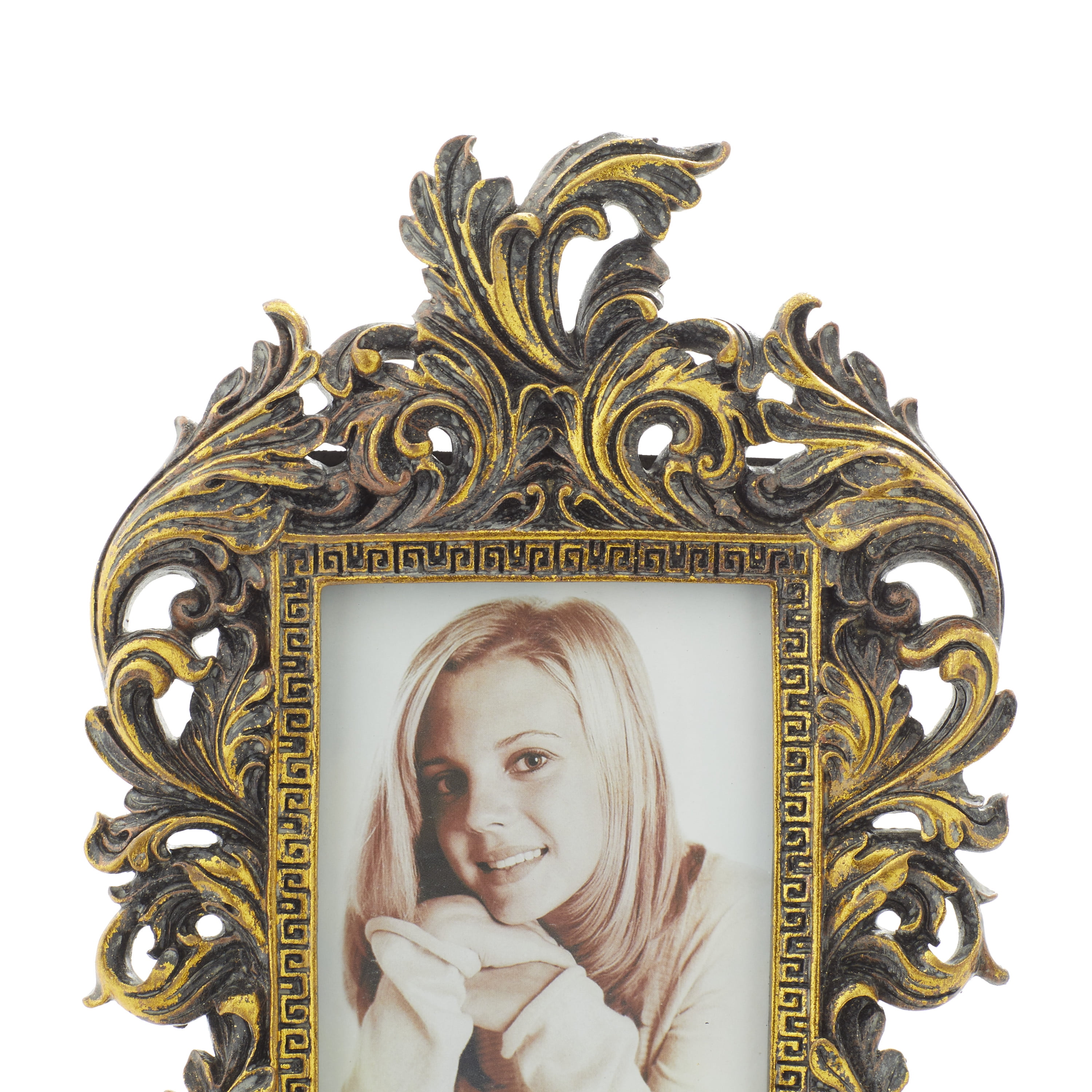 Harper & Willow 4 in. x 6 in. Polystone Traditional Photo Frame Set, 9 in.  x 11 in., White, 2 pc. at Tractor Supply Co.