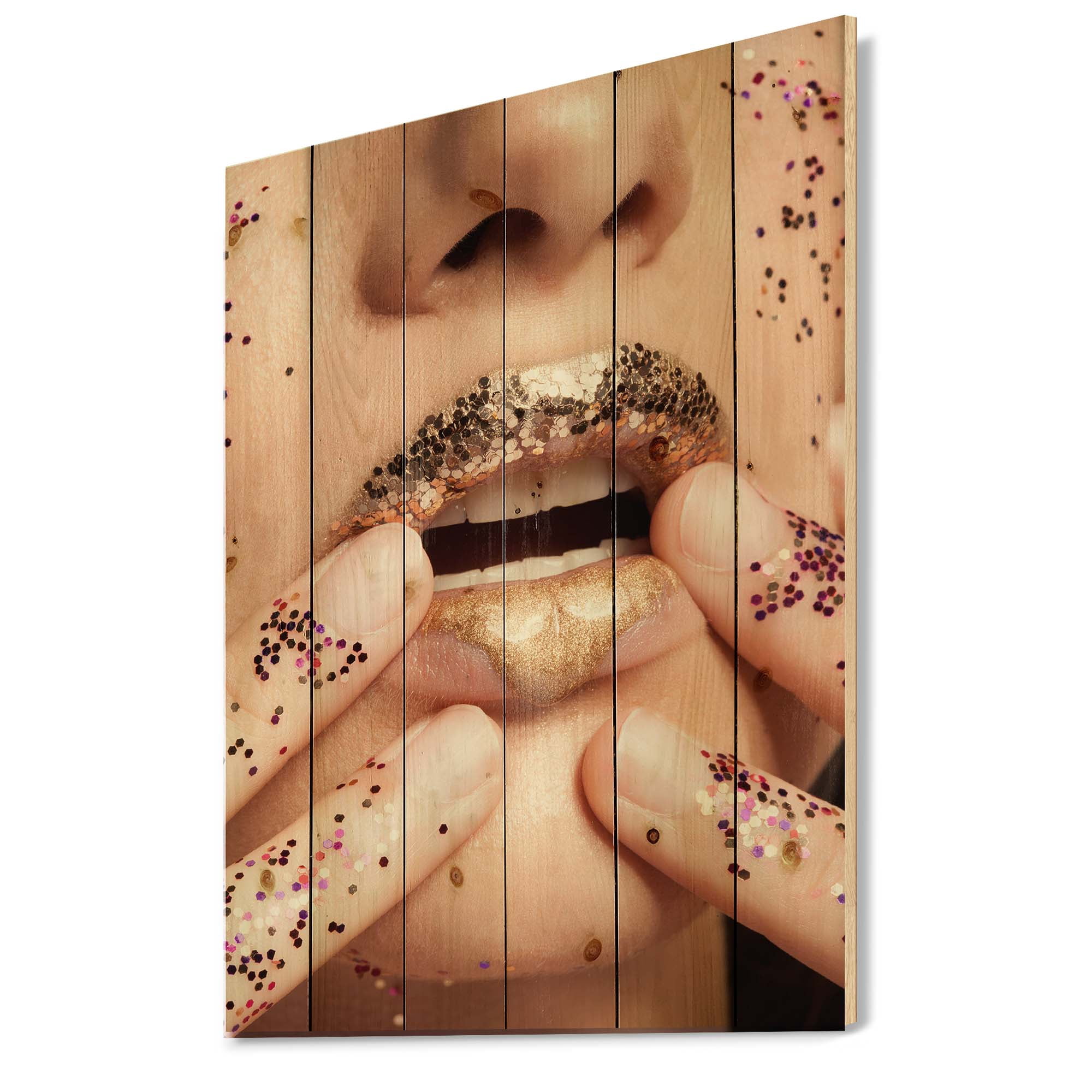 Designart 'Female With Golden Lips and Glitter On Her Hands' Modern Print on Natural Pine Wood