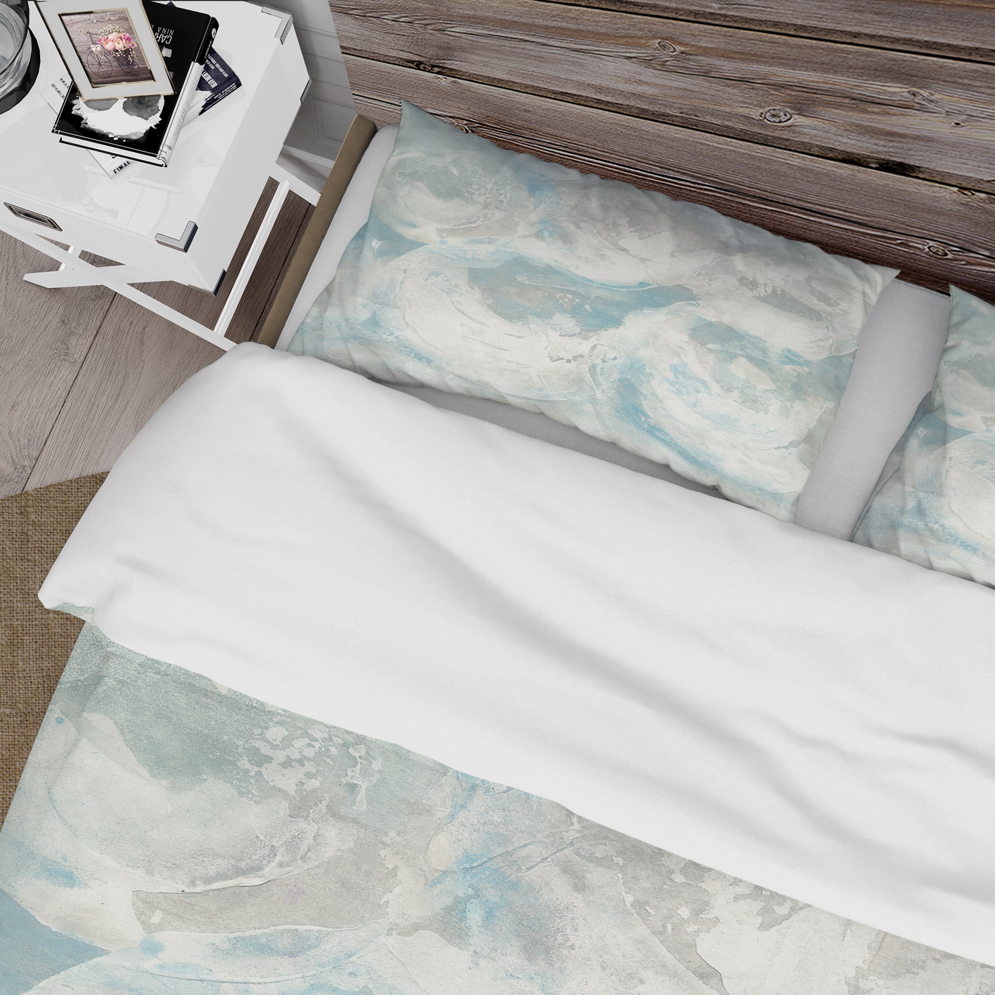 Designart 'Pale Blue Shade IV' Farmhouse Duvet Cover Set