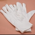 thumbnail image 4 of Estos guantes blancos para adultos con tres costillas en la espalda tiran de la inspección de rendimiento desfile militar seguridad celebración izamiento de bandera baile etiqueta guantes dobles, 4 of 5
