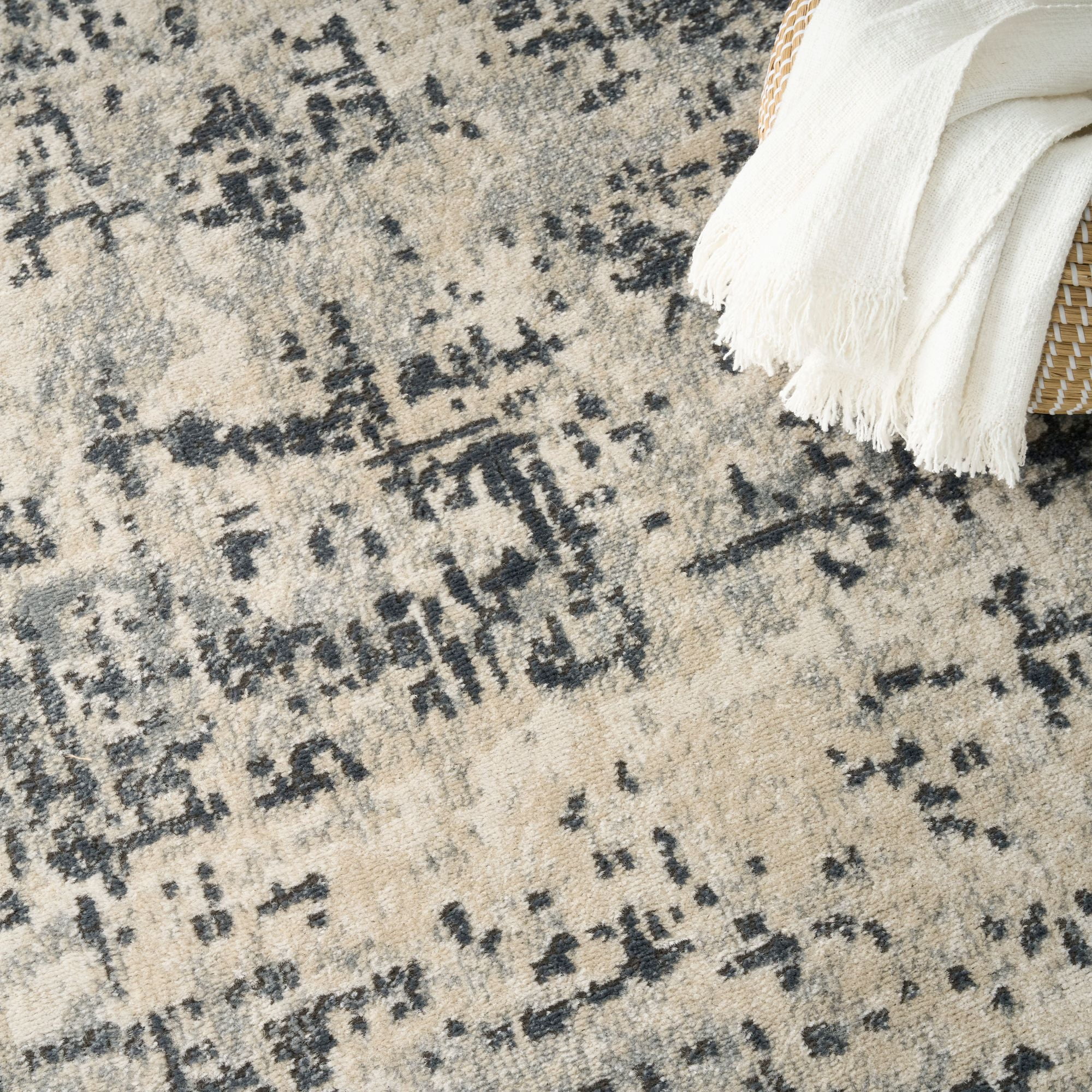 Nourison Concerto 6' x 9' Ivory Grey Modern Indoor Rug