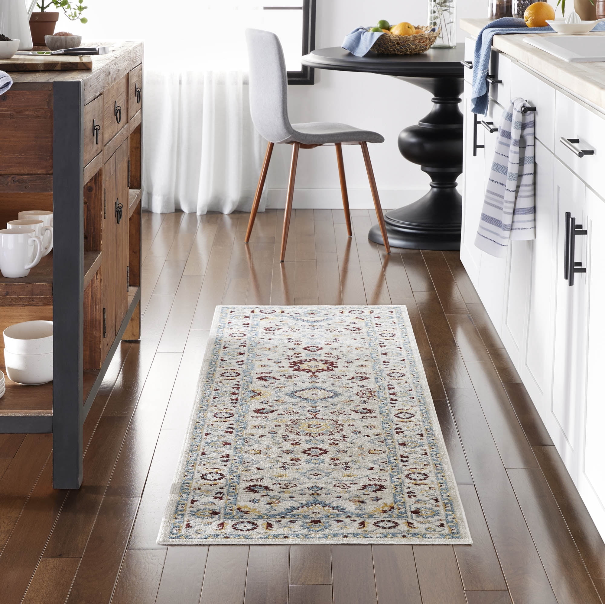 Everwash Treasure Lina Traditional Medallion Machine Washable Runner Area Rug, Ivory/Red, 2'2"x7'2"