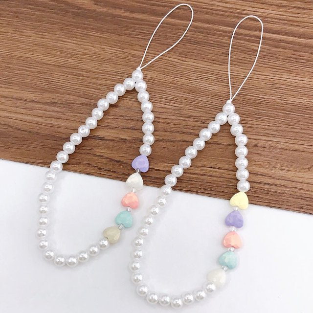 Cordón para teléfono móvil con forma de corazón y perla para niña, hecho a mano, cadena para teléfono móvil con cuentas de amor, colgante corto en forma de U para mujer