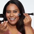 thumbnail image 4 of Brocha de maquillaje LAURA GELLER NEW YORK Blush + Bronzer de doble punta, 4 of 9