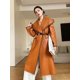 thumbnail image 4 of Abrigo largo de piel de oveja para mujer, tendencia otoño invierno 2024, chaqueta cortavientos de piel auténtica con solapa grande y corte entallado de alta gama, 4 of 5