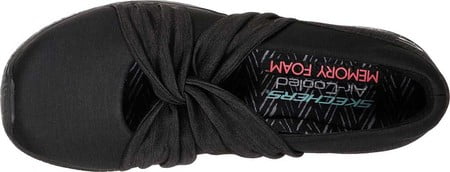 skechers knot concerned