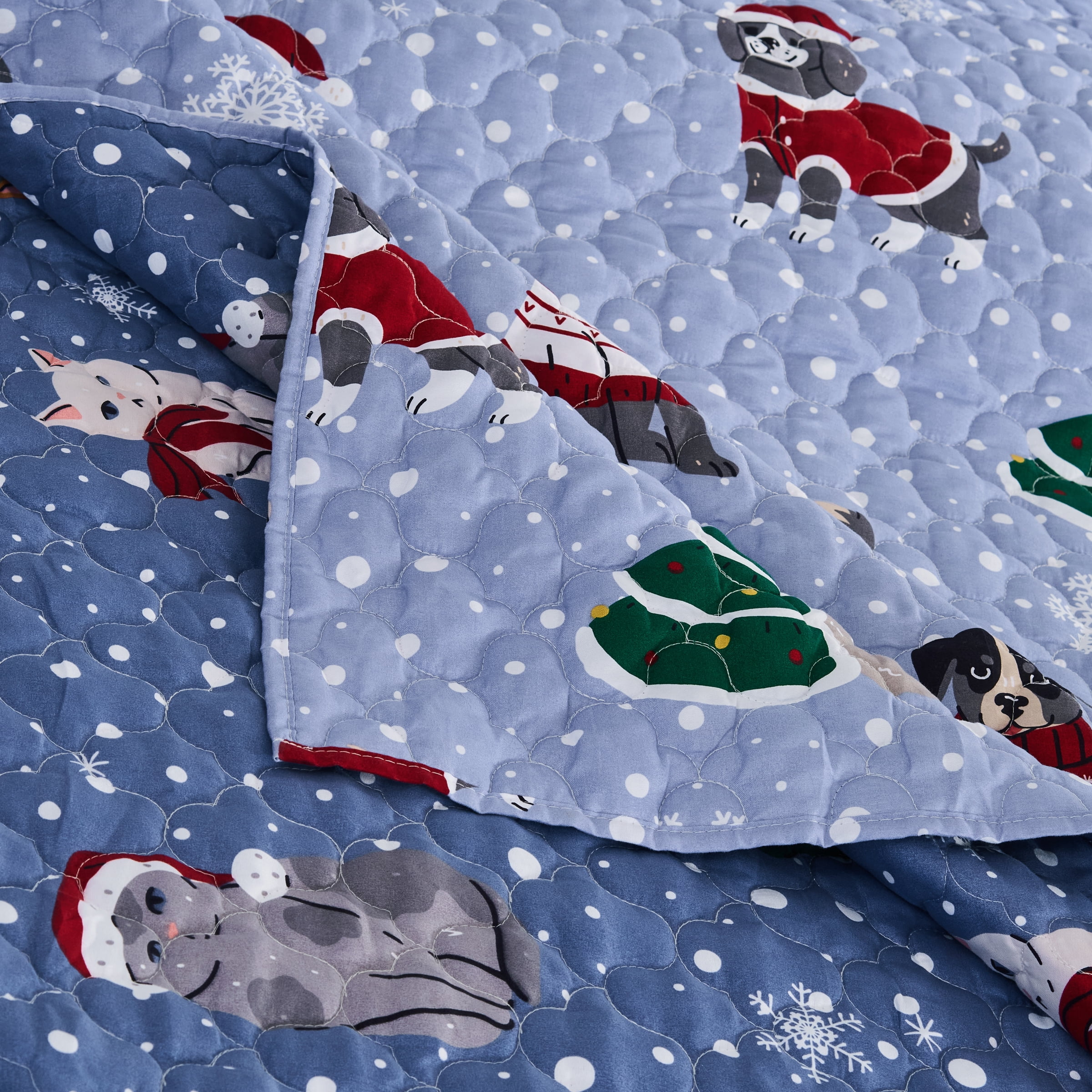 Greenland Home Fashions Winter Whiskers Holiday Dogs & Cats Pet Lovers' Quilt Set, 3-Piece Full/Queen
