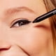 thumbnail image 3 of Delineador de ojos en gel essence Stay & Play supersuave y resistente al agua negro, 3 of 9