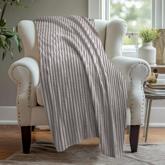 Danhjin Throw Blanket for Couch Soft Velvet Thick Warm Rabbit Plush Light Gray 27.56x39.37in Gift Small
