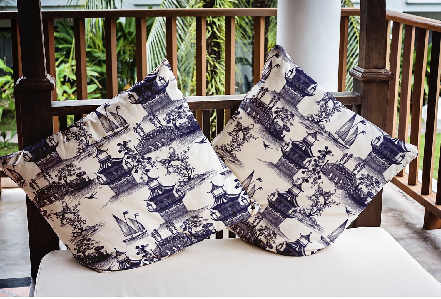 20" x 20" Simply Daisy China Old Indoor/Outdoor Polyester Throw Pillow, Spring Navy