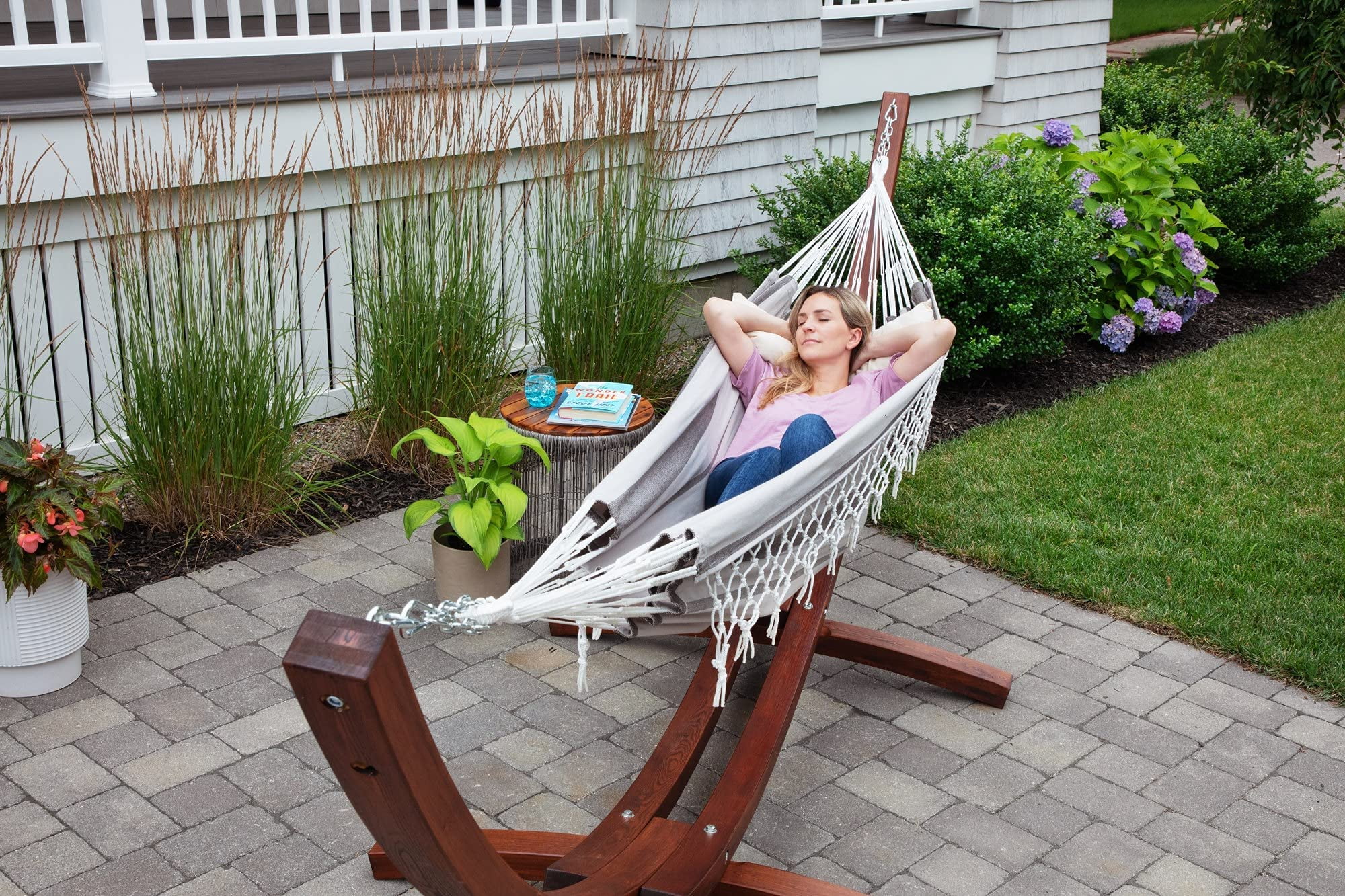 Sol Living Brazilian Patio Hammock Cotton Hammock Double Hammock for Two People Outdoor Patio Swing Chair Hand Woven Mayan Hammock Use Inside Outside Backyard Decor Porch Swing - Grey Stripes