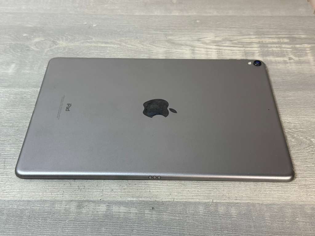 Pre-Owned Apple iPad Pro 10.5" A1709 64GB Space Gray Wi-Fi Tablet
