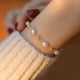 thumbnail image 3 of Elegante pulsera de perlas para las mujeres delicada cadena de metal con pequeñas perlas de joyería de moda para su delicada pulsera ajustable, 3 of 7
