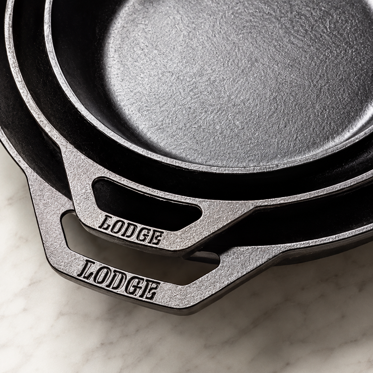Lodge 3-Piece Seasoned Cast Iron Skillet Set photo 3