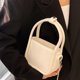 thumbnail image 4 of Bolso bandolera de cadena de moda, bolso pequeño portátil de nicho, blanco, 4 of 6