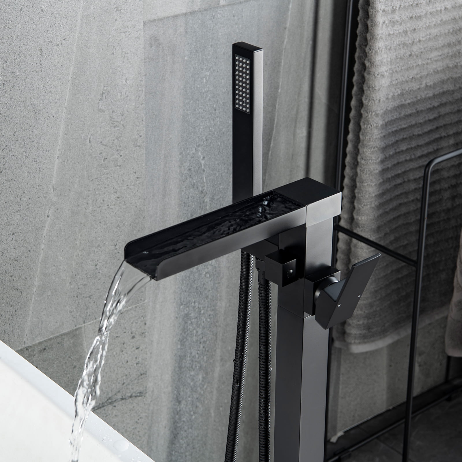 BWE Freestanding Tub Filler Bathtub Faucet Black Floor Mount Brass Bathroom Faucets with Hand Shower