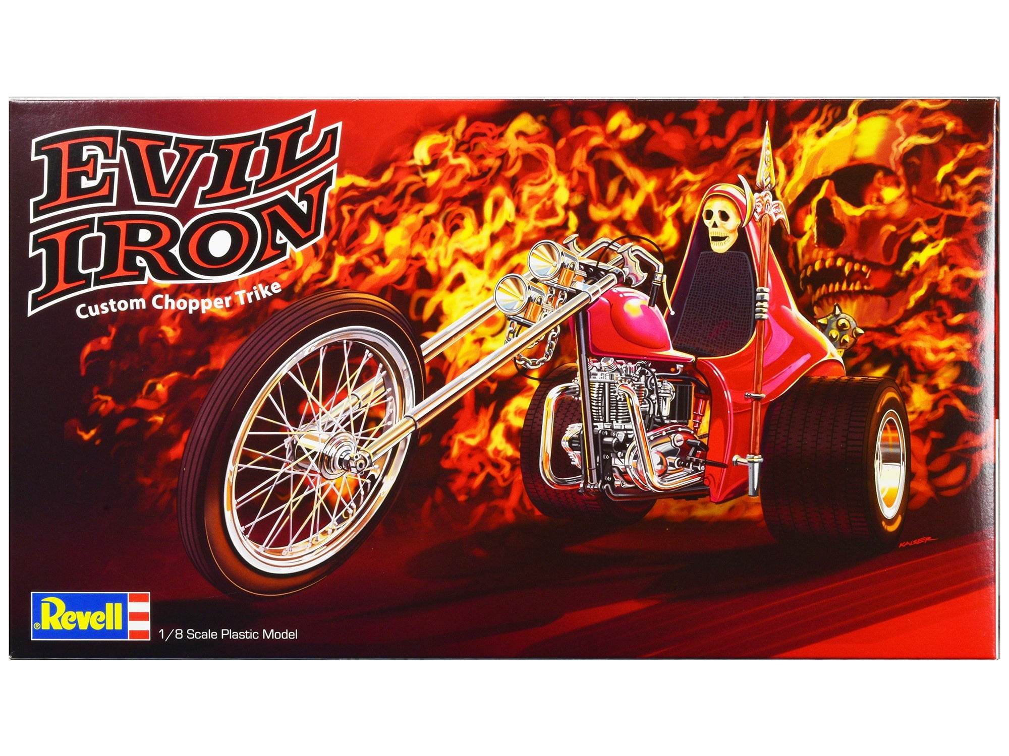 Revell 17325 Evil Iron Trike 1:8 Scale 153-Piece Skill Level 5 Model Motorcycle Bike Building Kit, White