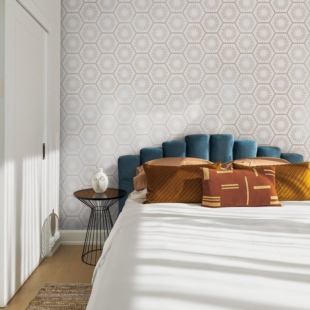 Tempaper Hello Sunshine Metallic Gold Peel and Stick Wallpaper, 20.5" x 16.5'