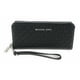thumbnail image 1 of Cartera de pulsera Michael Kors Jet Set para mujer, piel, color negro, 1 of 5