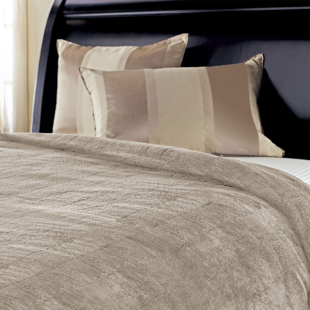 Sunbeam Heated Electric Microplush Blanket with 10 heat settings, Twin, Beige