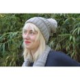 thumbnail image 1 of Ensemble Bonnet et Foulard pour Femmes Doublés de Fourrure avec Pompon, 1 of 2
