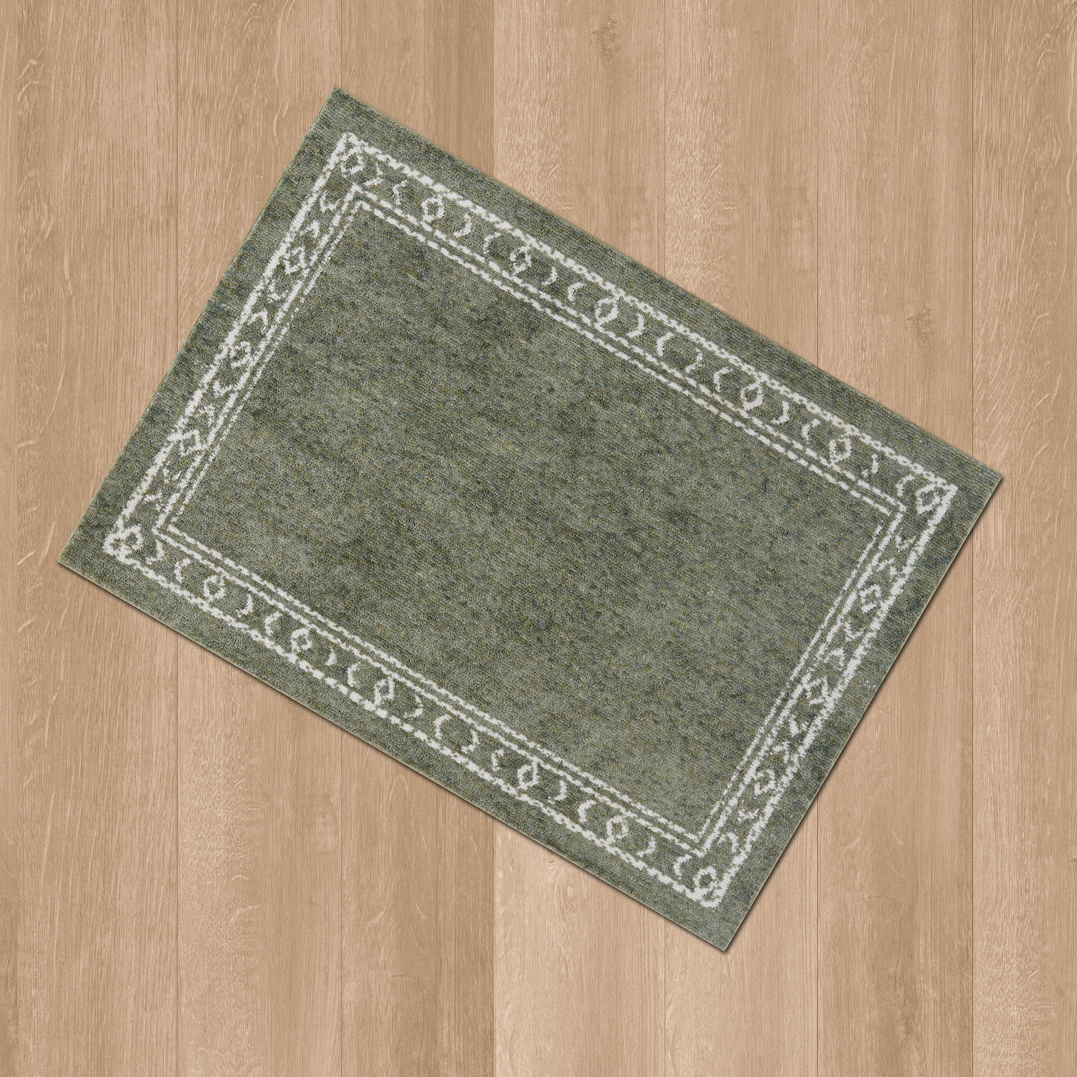 Mainstays Green Bordered Tufted Washable Area Rug 5 x 7
