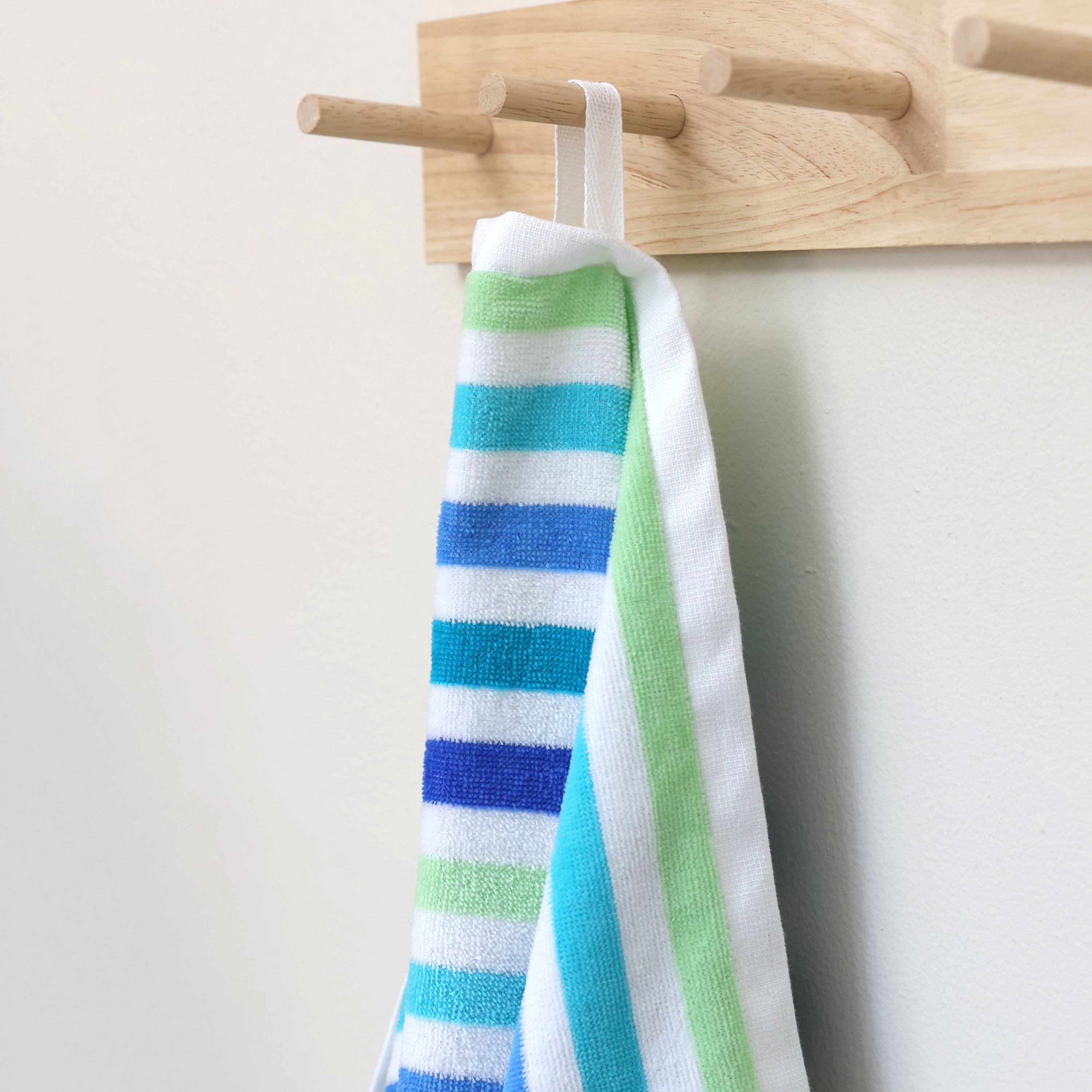 Mainstays Everyday Yarn Dyed Cool Breton Stripe Cotton-Blend Velour Beach Towel, 30" X 60"