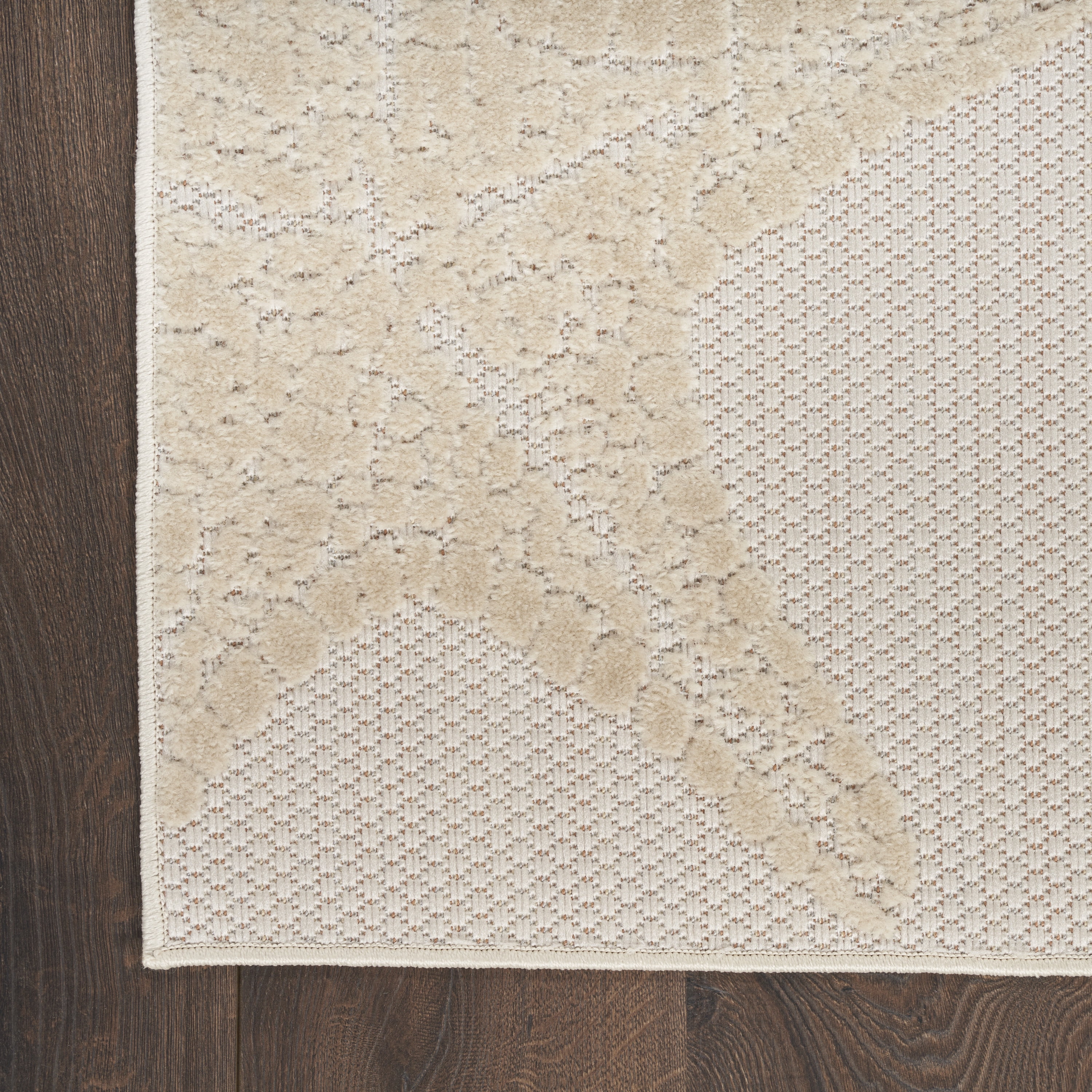 Nourison Aloha Outdoor Ivory Multicolor 2'3" x 8' Area Rug (2x8)