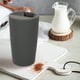 thumbnail image 1 of Taza térmica de viaje con tapa - Vaso portátil de acero inoxidable de 16 oz, diseño antiderrames para bebidas frías y calientes, color negro/gris/beige, 1 of 6