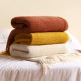 thumbnail image 2 of Elegante decoración para el hogar, manta de franela polar súper suave al tacto para todas las estaciones, 130 x 230 cm de lana tejida beige, ligera y resistente a las arrugas, adecuada para viajes de, 2 of 4