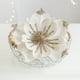 thumbnail image 1 of Adornos Navideños Con Flores De Magnolia Artificiales Tela Con Lentejuelas Brillantes ¡Elegantes Motivos Florales Para Ramos Y Decoración De Eventos!, 1 of 4