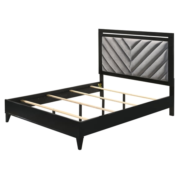 ACME Chelsie Eastern King Bed in Gray and Black