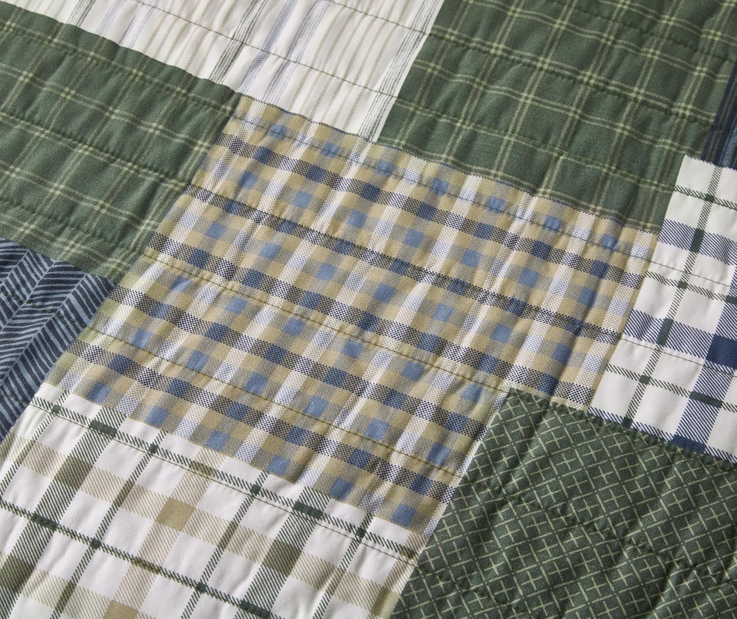 Chezmoi Collection Cedar 3-Piece Printed Patchwork Quilt Set, Green Navy Plaid Coverlet, Pre-Washed Microfiber Lightweight Bedspread for All Seasons, Oversized King Size
