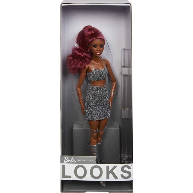 Barbie Signature Barbie Looks Doll Petite Red Hair Muñeca de moda completamente posable con top corto brillante & amp; Juguete de regalo de acción de falda xuanjing unisex