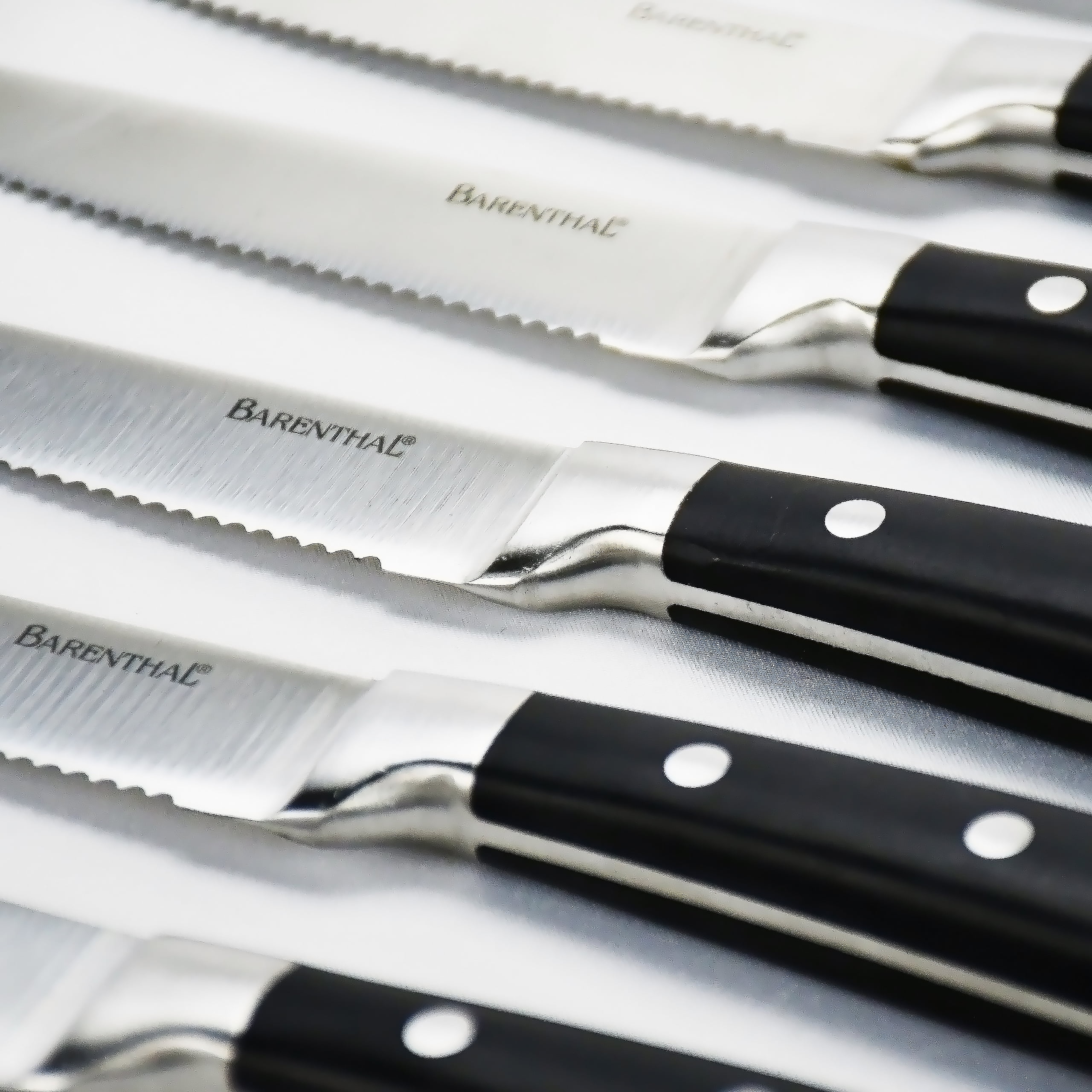 BEZIA Steak Knives, Non-Serrated Steak Knives Set of 6, 5 Inch German  Stainless Steel Steak Knife, 6 Pieces Razor Sharp Straight Edge Steak knife  with