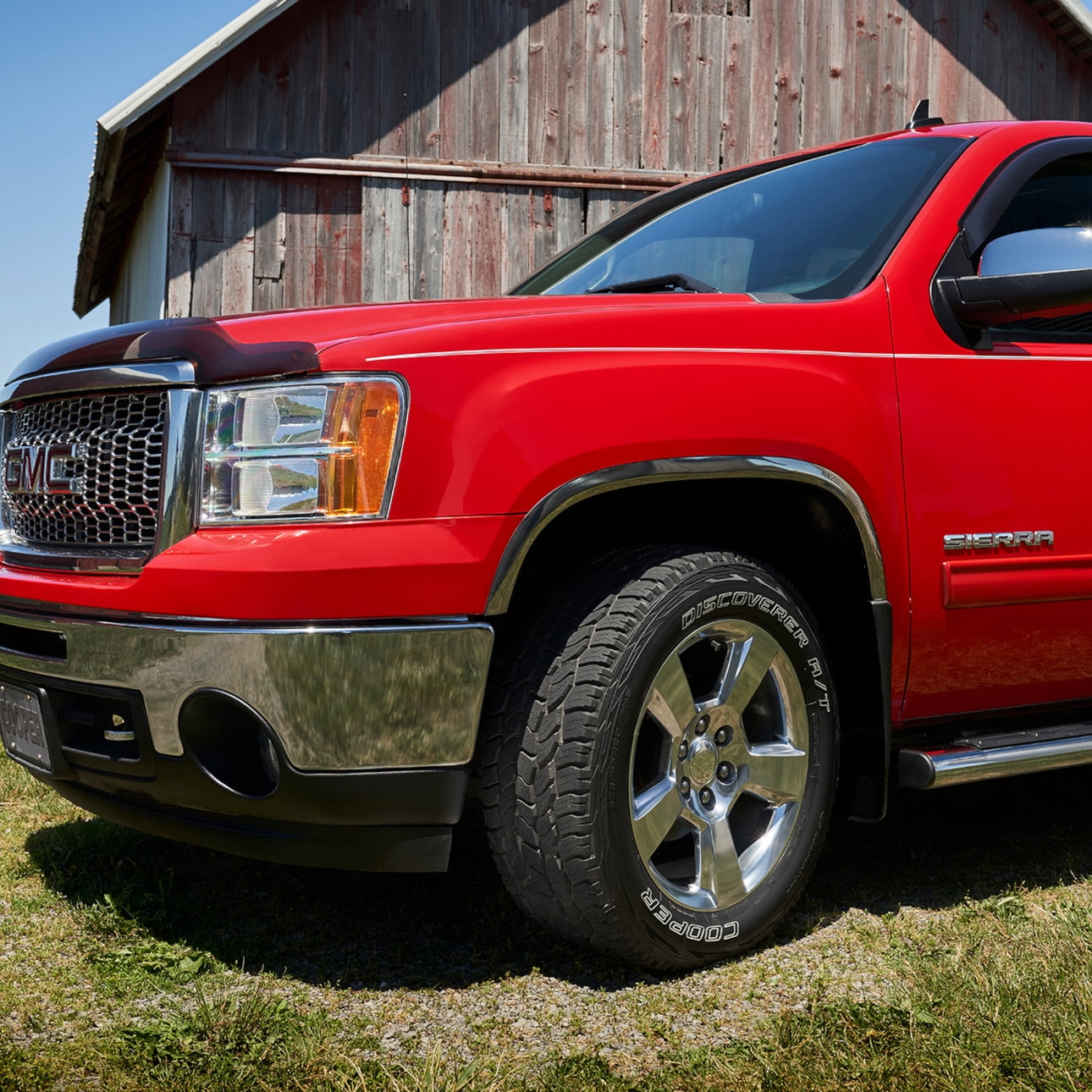 Cooper Discoverer A/T All-Season 245/65R17 107T Tire Fits: 2004 Jeep Grand Cherokee Overland, 2019 Jeep Cherokee Trailhawk Elite