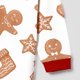 thumbnail image 4 of Conjuntos de pijamas de manga raglán con estampado de letras y hombrecito de jengibre para toda la familia de Navidad Naia™ (resistentes al fuego), 4 of 5