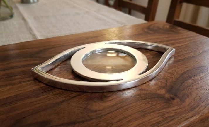 Maritime treasures Modern Eye-Shaped Metal Magnifying Glass | Decorative Desk Magnifier for Reading, Books, Maps & Documents
